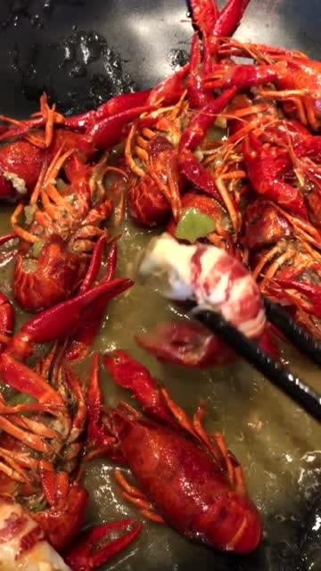 成都爆料小龙虾视频大全,揭秘热门视频背后的美食传奇
